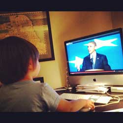 finn-watches-tv-tn