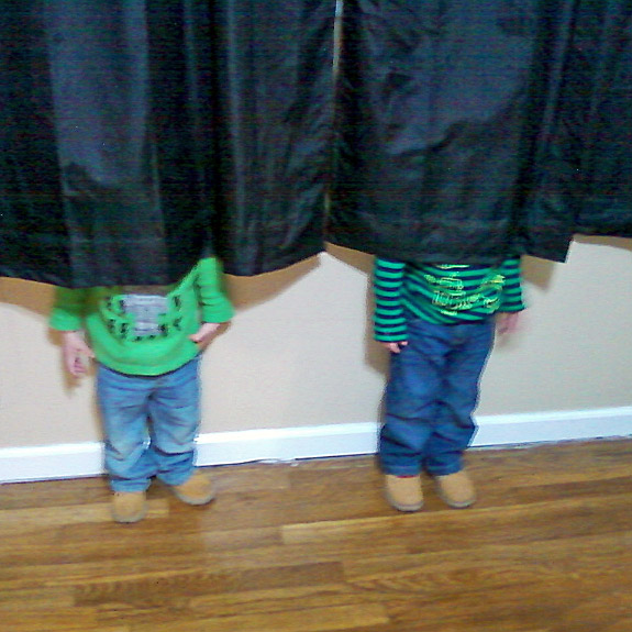 Drapes Hide and Go Seek Ninjas