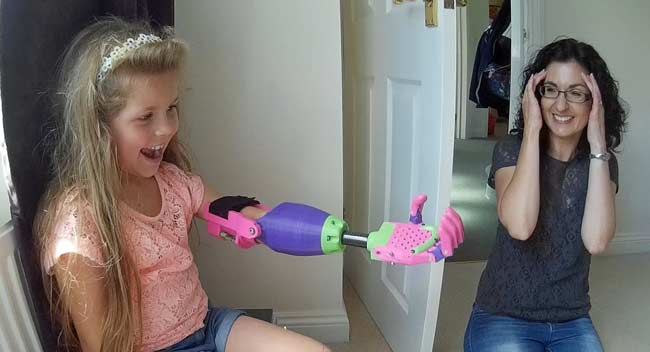 Little Girl Gets A Rad Helping Hand HowToBeADadcom