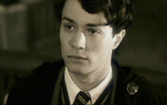 tom-riddle