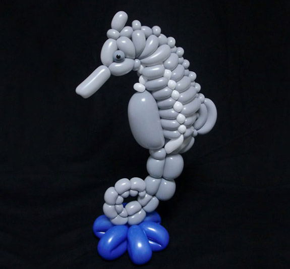 balloon-seahorse